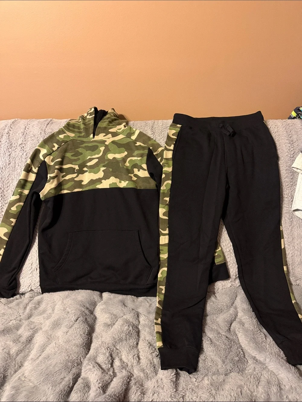 Kids Camo & Black Hoodie and Jogger Set